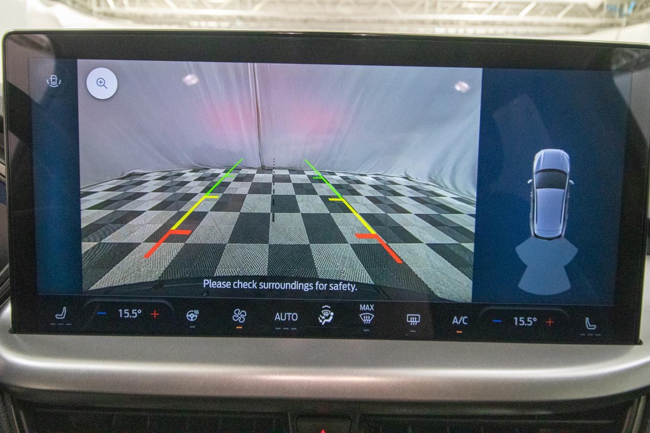 2024 Ford Escape PHEV Photo5