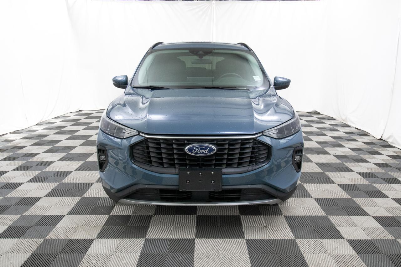 2024 Ford Escape PHEV Photo