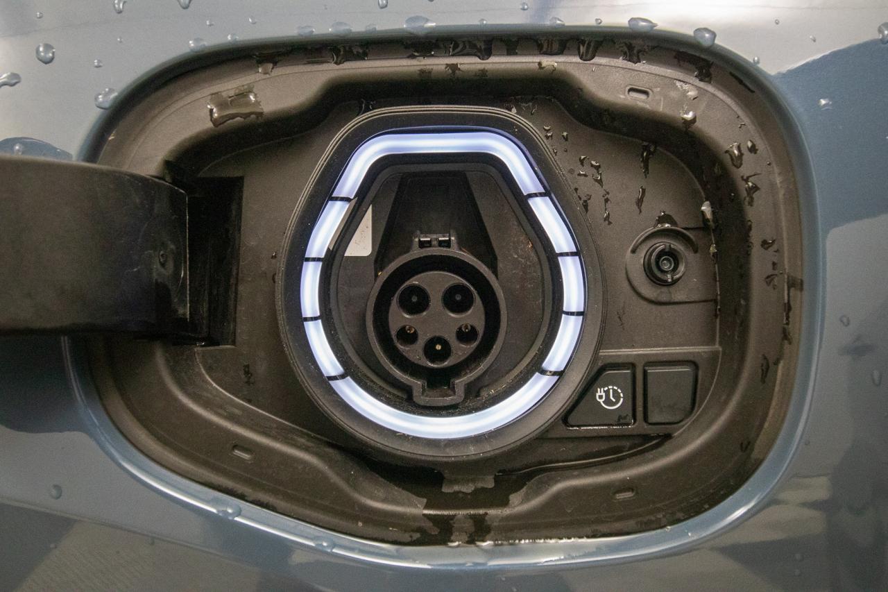 2024 Ford Escape PHEV Photo5