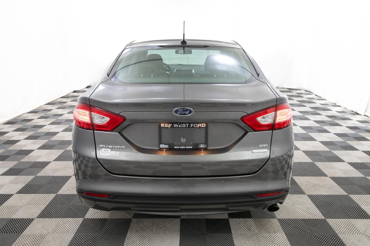 2014 Ford Fusion SE Photo5