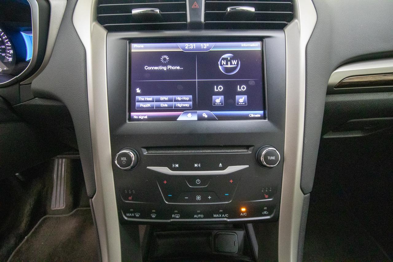 2014 Ford Fusion SE Photo5