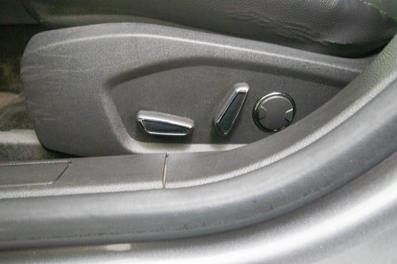 2014 Ford Fusion SE Photo5