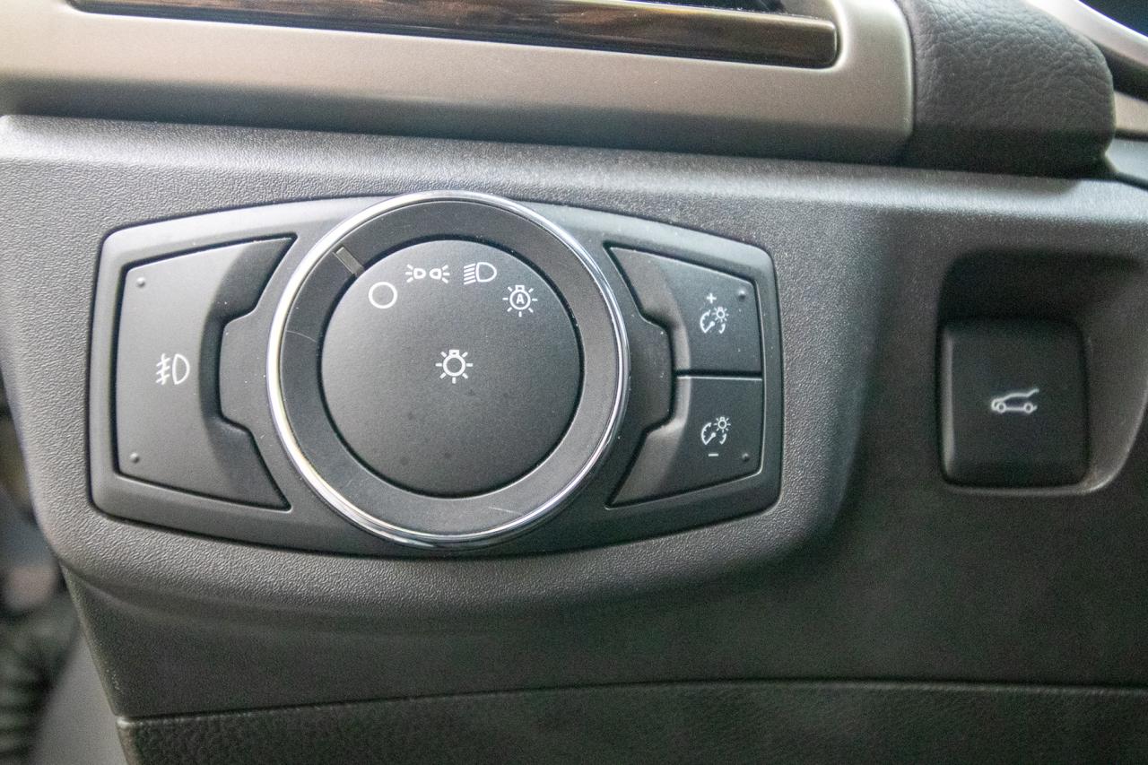 2014 Ford Fusion SE Photo5