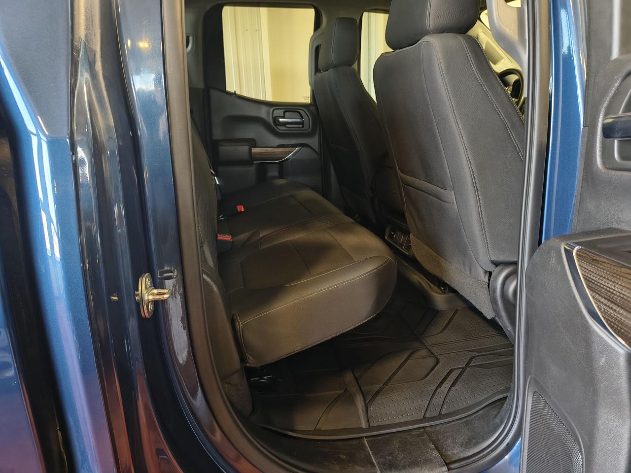 2019 Chevrolet Silverado 1500 RST Photo0