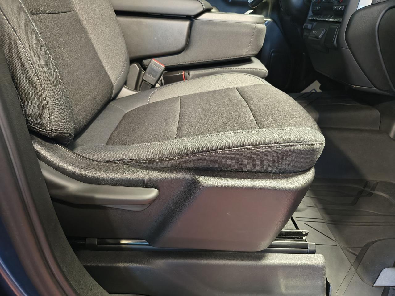 2019 Chevrolet Silverado 1500 RST Photo0