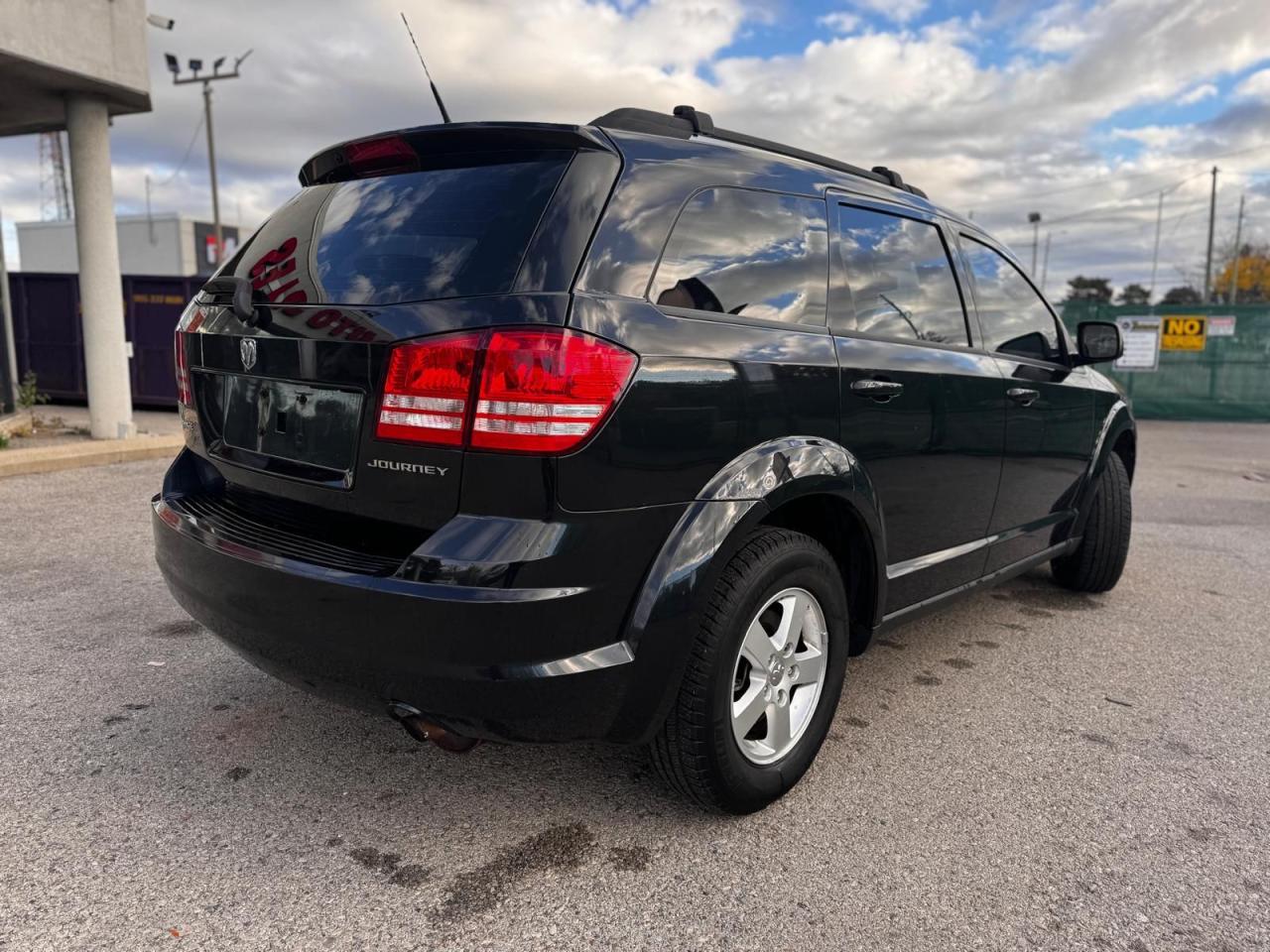 2010 Dodge Journey AUTO 7PASSENGER ONE OWNER NO ACCIDENT SOLD AS-IS - Photo #7