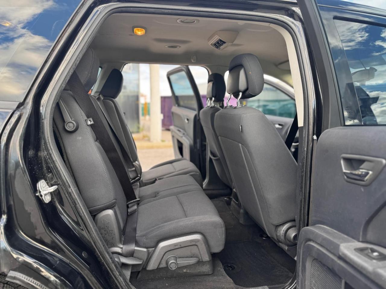 2010 Dodge Journey AUTO 7PASSENGER ONE OWNER NO ACCIDENT SOLD AS-IS - Photo #13