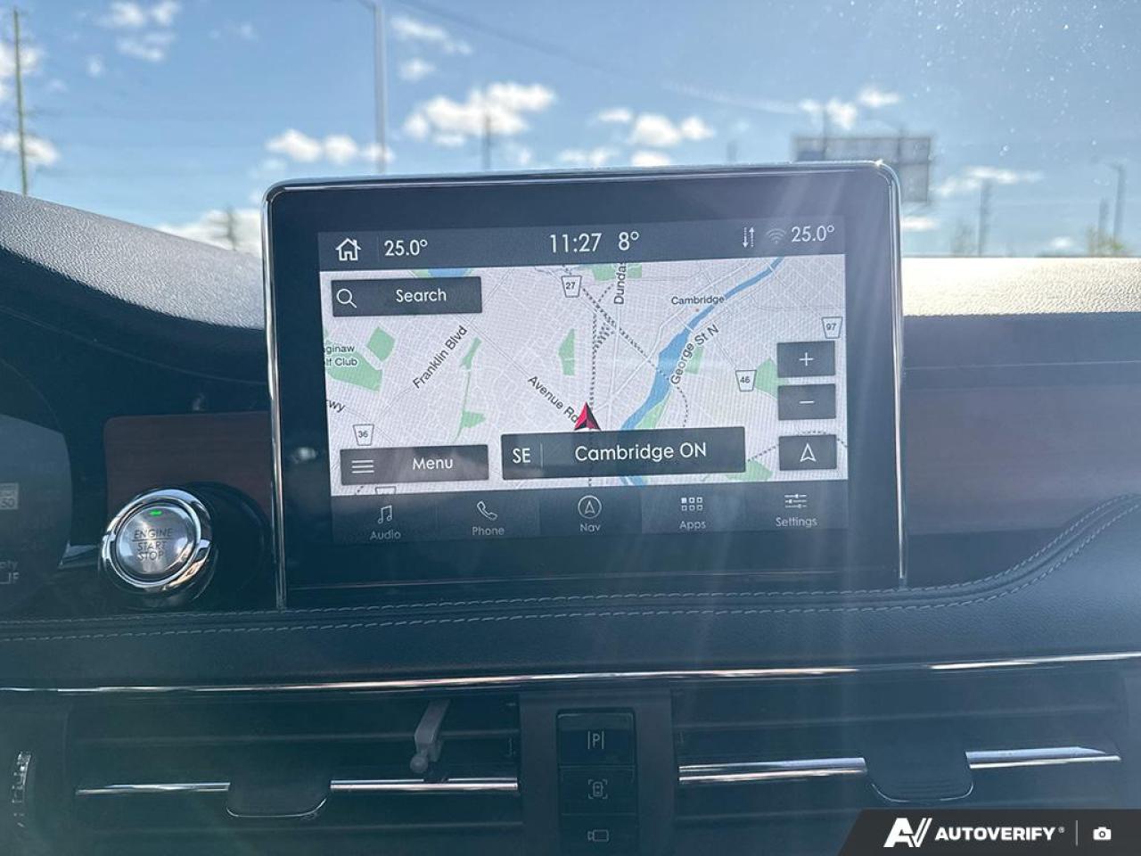 2021 Lincoln Corsair RESERVE / AWD/ PANO ROOF / NO ACCIDENTS Photo