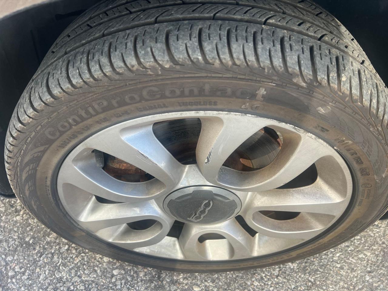 2015 Fiat 500L Lounge Photo3