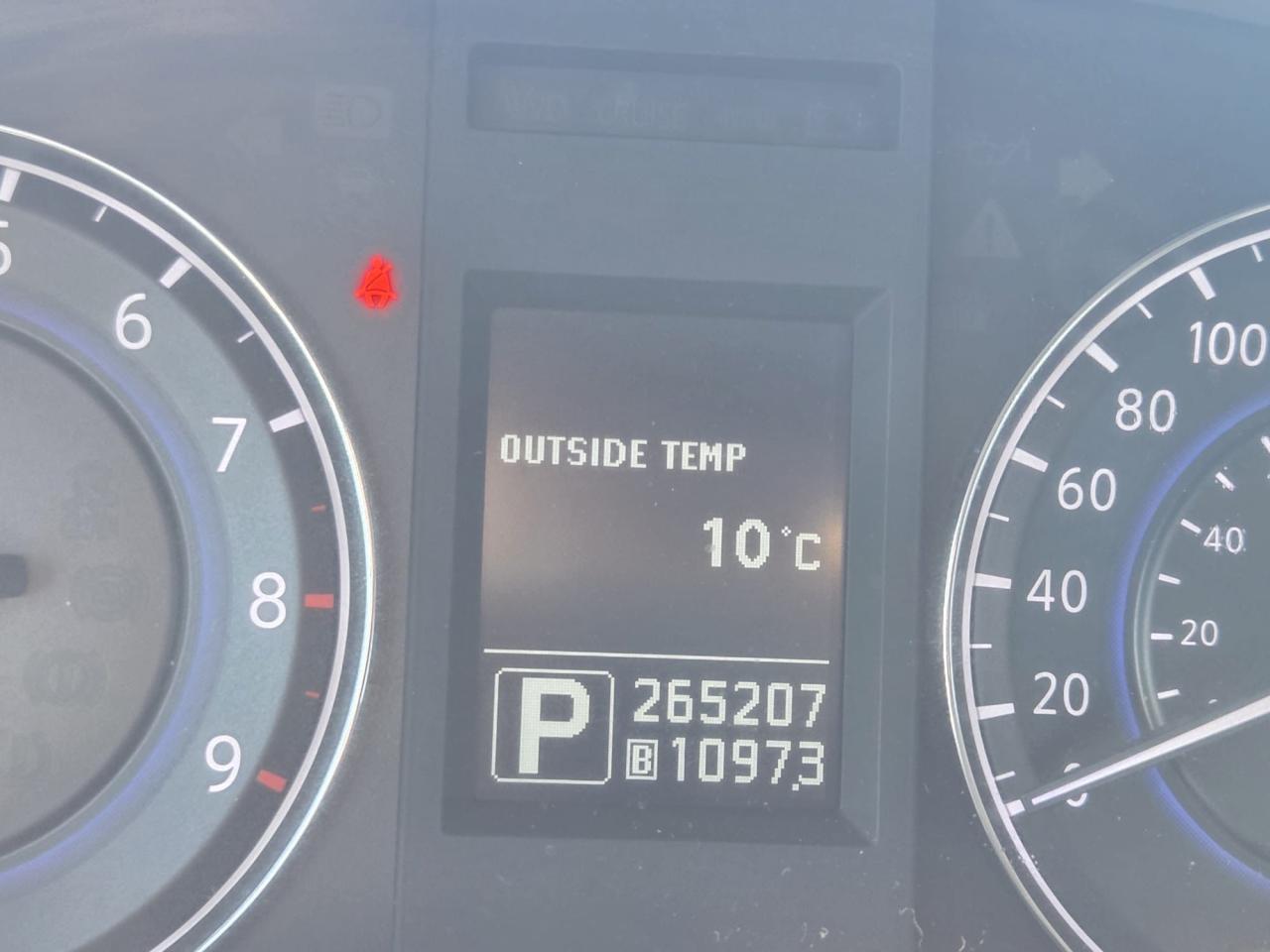 2012 Infiniti G37 X, SEDAN, AWD, AUTO, RUNS WELL, AS IS SPECIAL - Photo #13