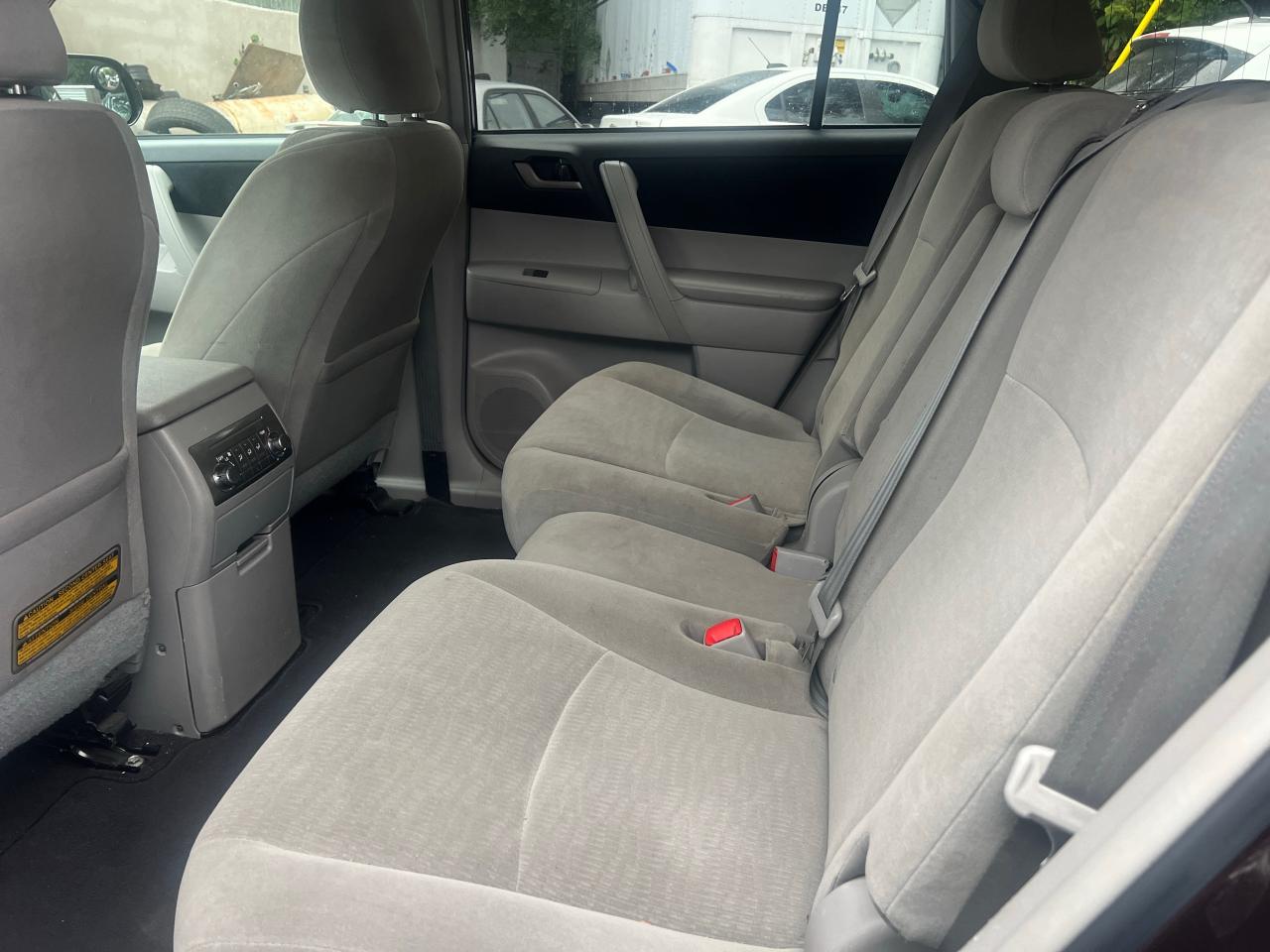 2011 Toyota Highlander  Photo