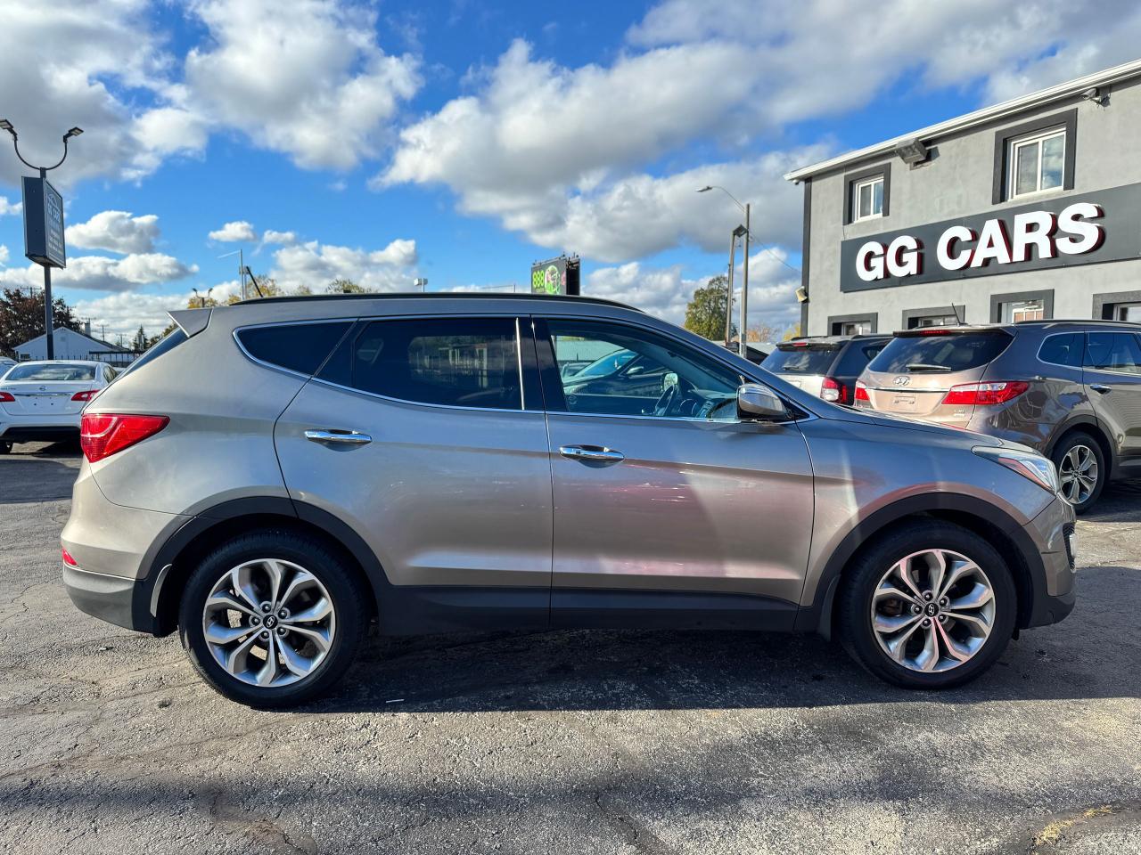 2016 Hyundai Santa Fe Sport AWD 2.0T SE | CERTIFIED | NO ACCIDENTS - Photo #4