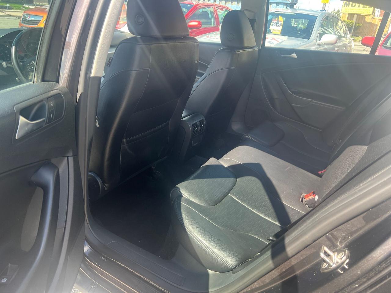 2009 Volkswagen Passat COMFORTLINE Photo4