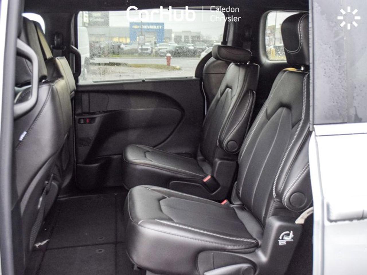 2026 Dodge Grand Caravan SXT 7 Seater Pwr Sliding Doors Apple Car Play Photo