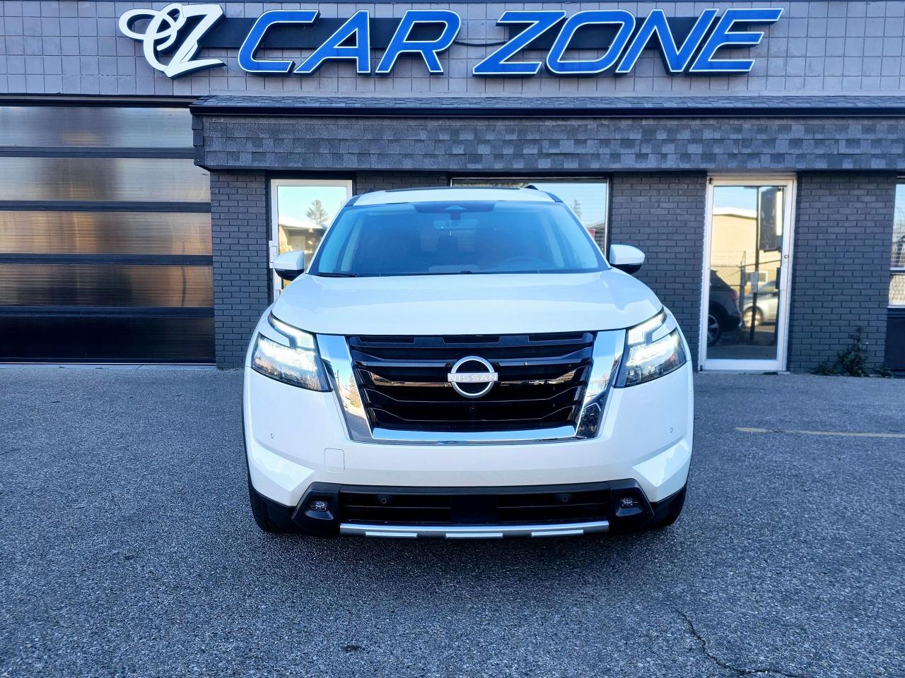 2024 Nissan Pathfinder SV 4WD | 3.5L V6 | 8 Passenger - Photo #2