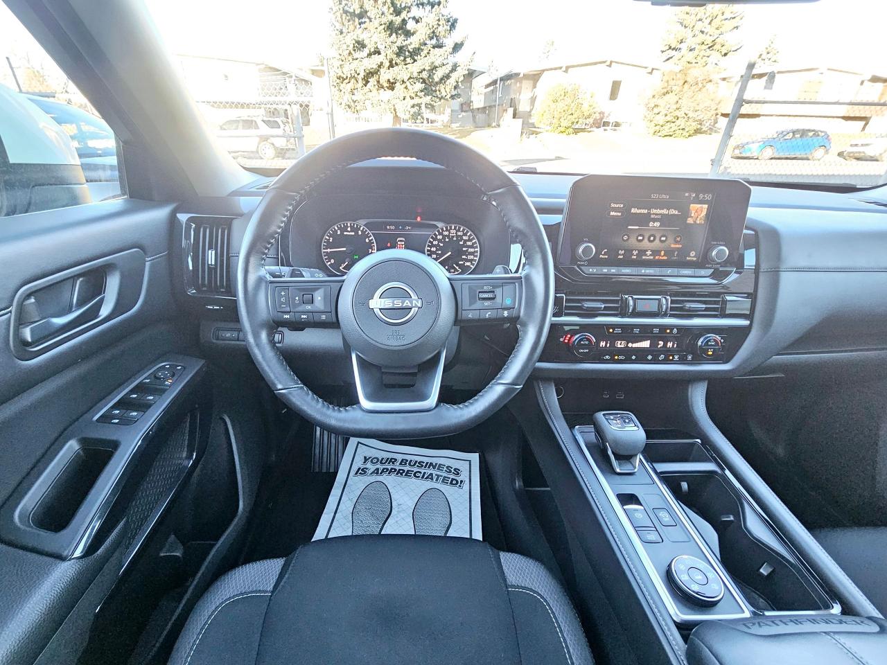 2024 Nissan Pathfinder SV 4WD | 3.5L V6 | 8 Passenger - Photo #7