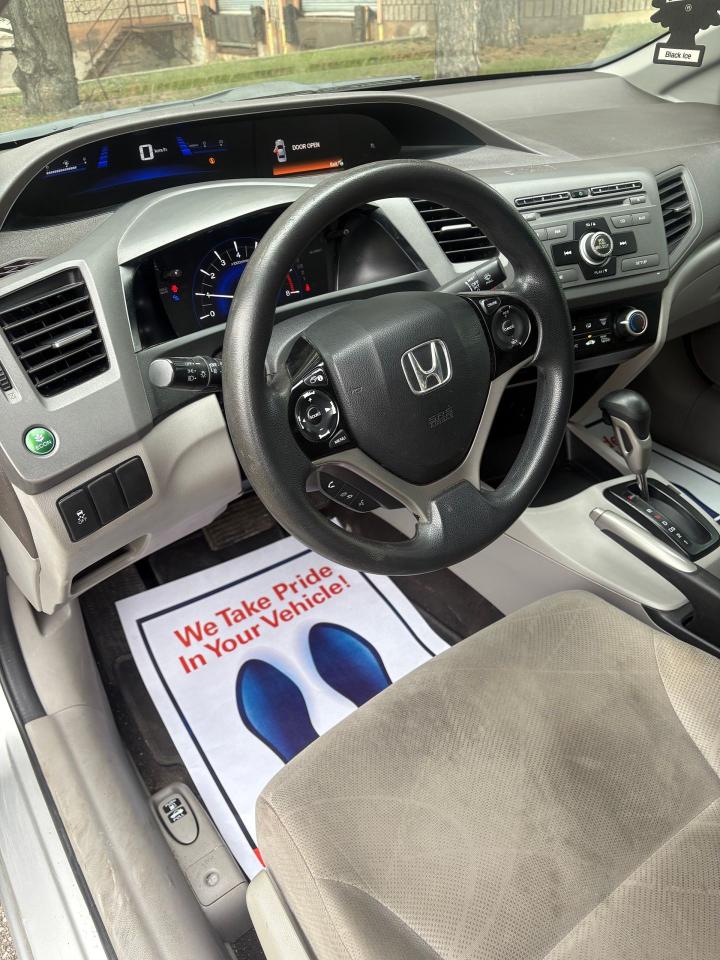 2012 Honda Civic LX Photo
