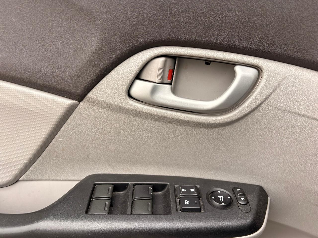 2012 Honda Civic LX Photo