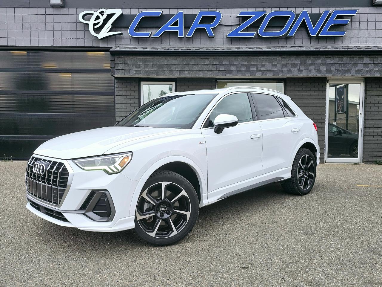 2024 Audi Q3 45 TFSI | QUATTRO | TURBOCHARGED - Photo #2