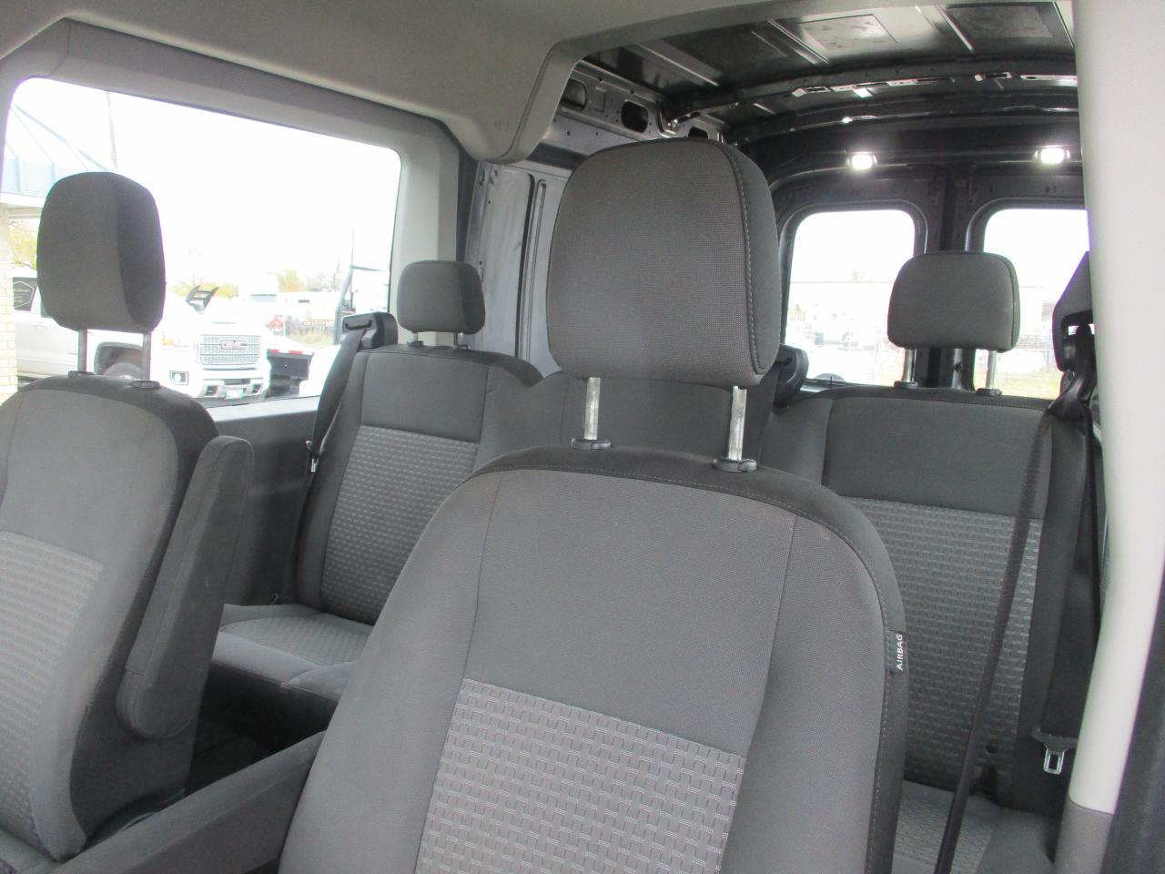 2021 Ford Transit 250  - Photo #11