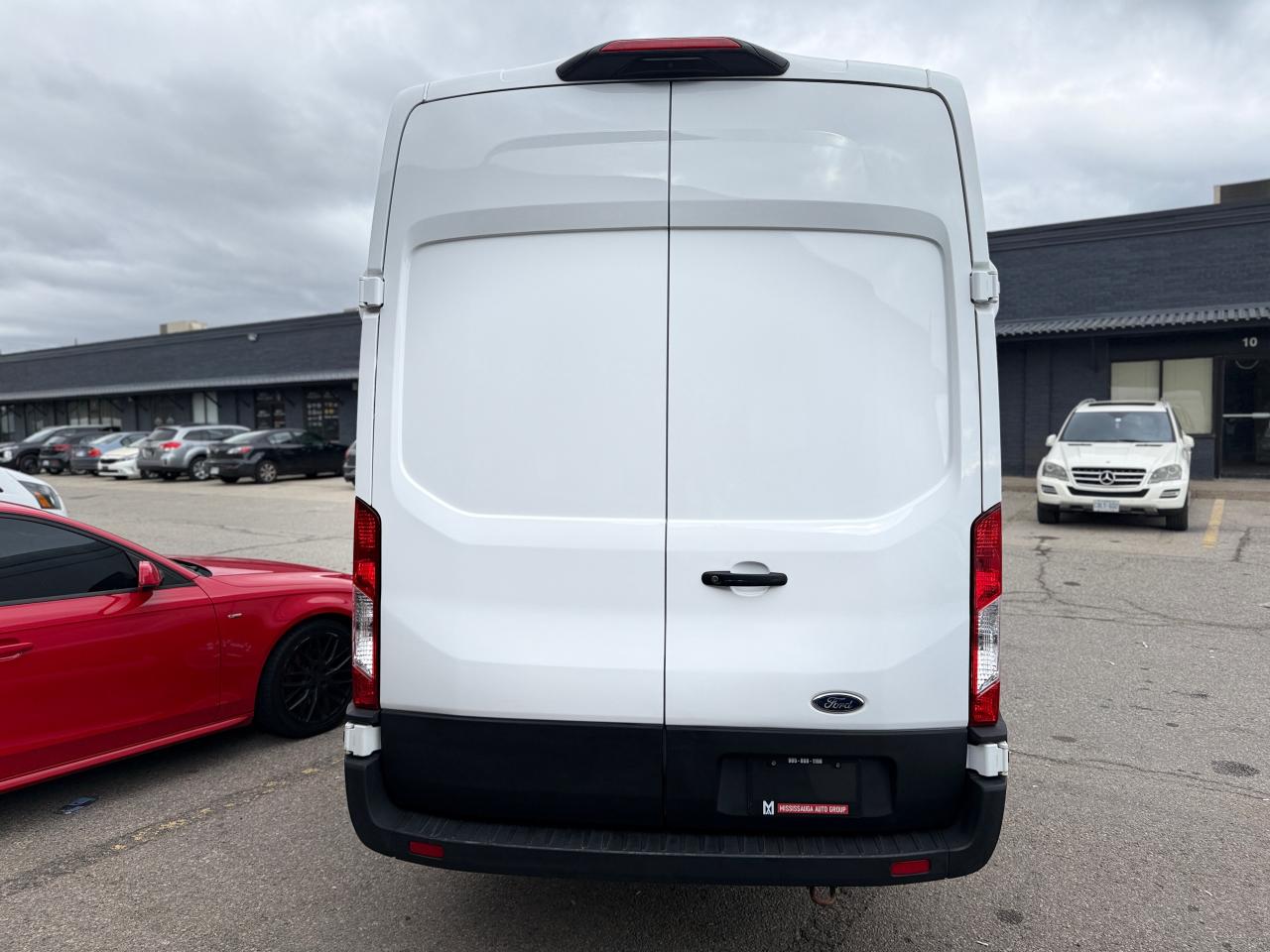 2022 Ford Transit Cargo Van T-250 148" EL Hi Rf 9070 GVWR AWD - Photo #5