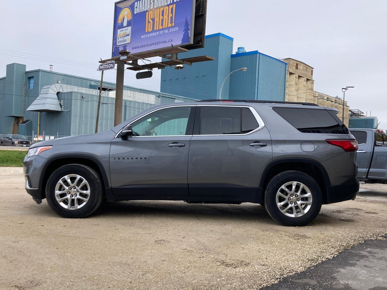 2019 Chevrolet Traverse LT Cloth - Photo #4