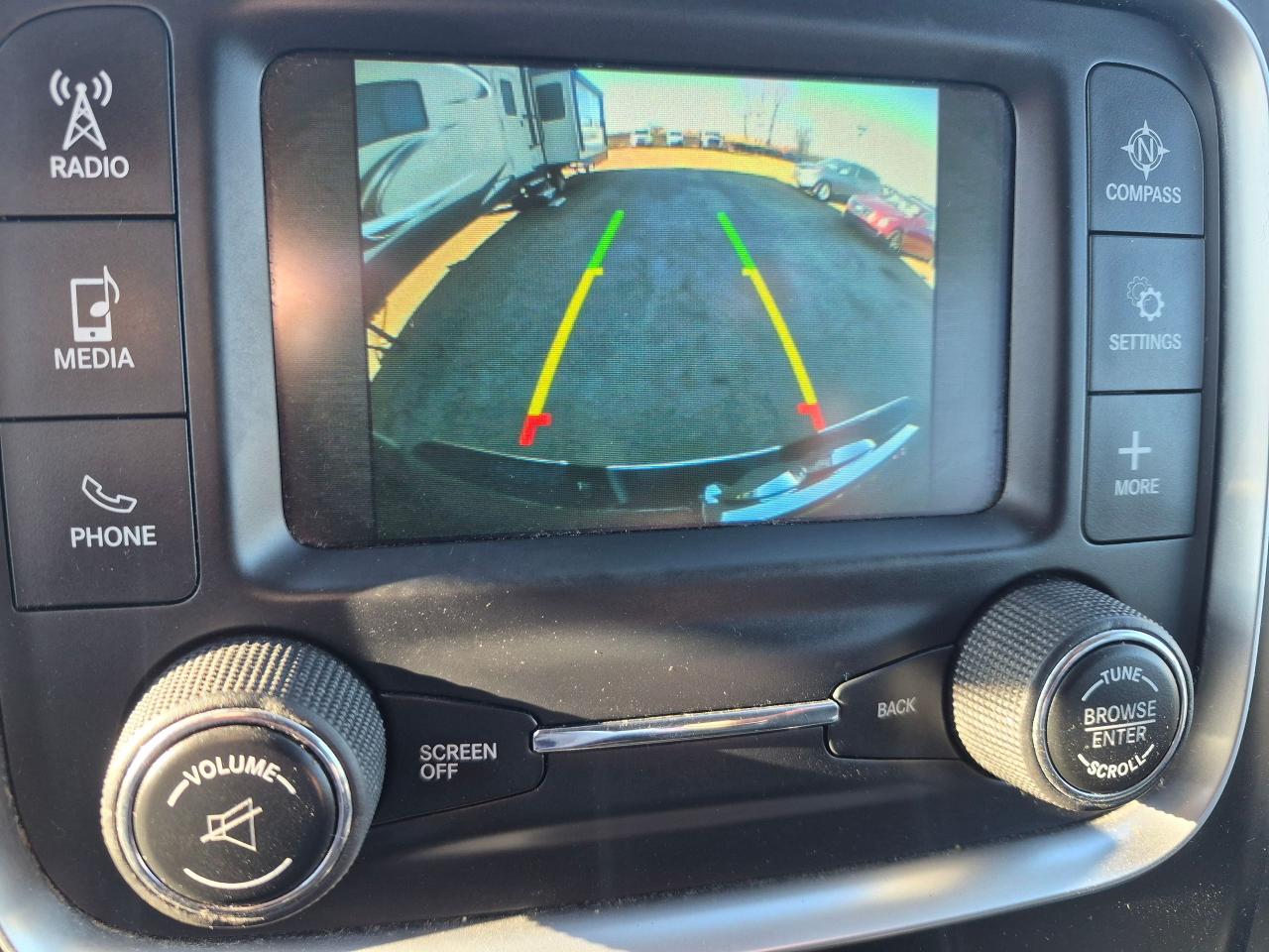 2017 RAM 1500 Outdoorsman, Crew 4x4, BU Cam, Tow Package 5.7 Hem - Photo #23