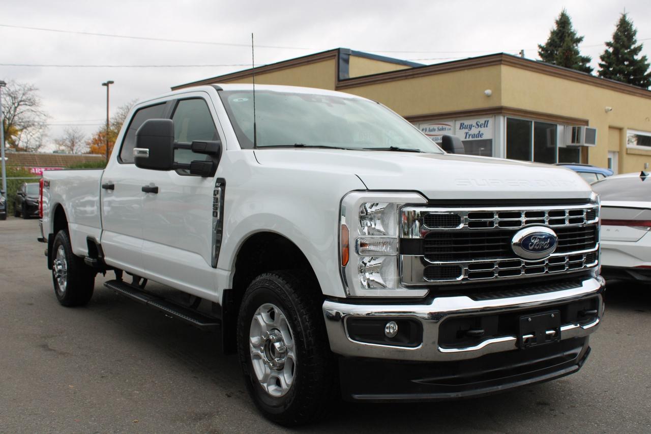 2025 Ford SUPER DUTY F-350 SRW 4WD Crew Cab 8' Box - Photo #1