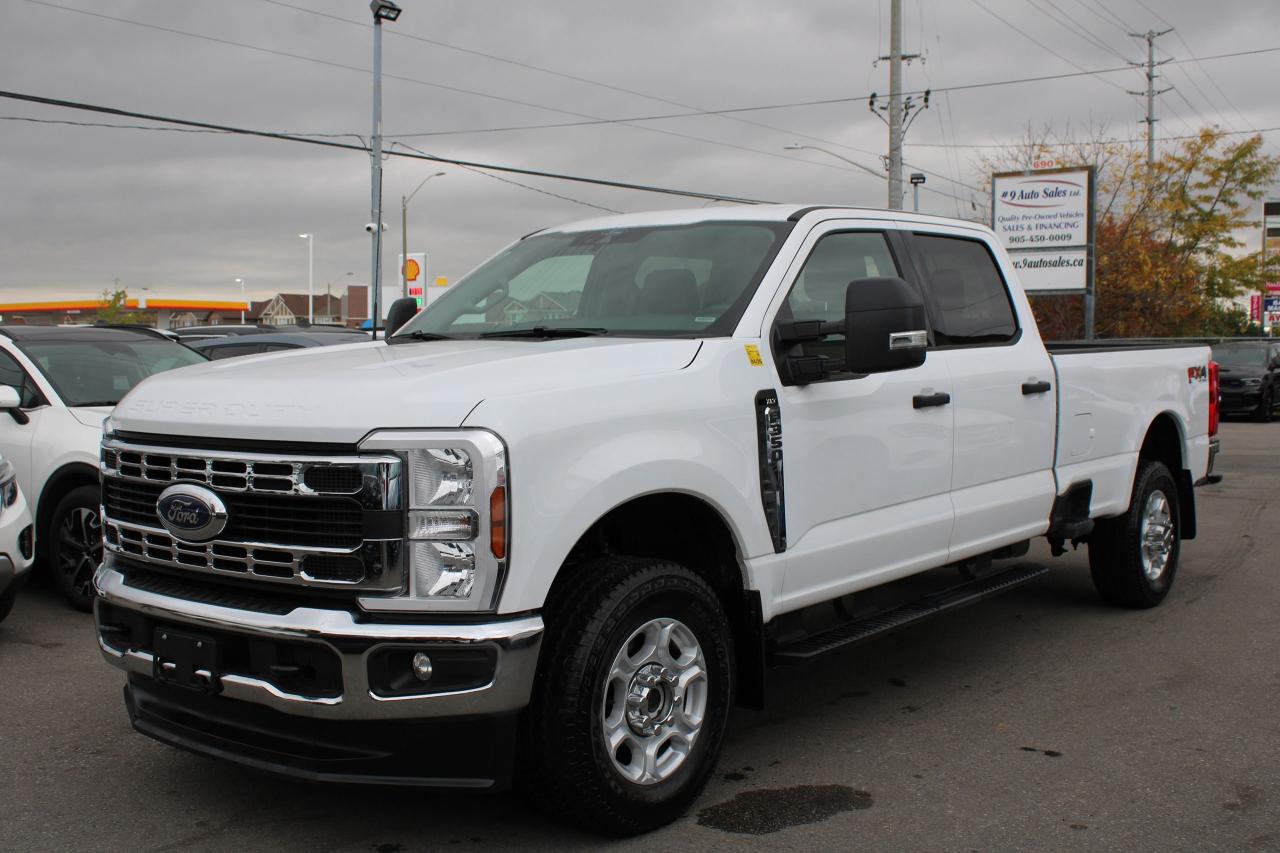 2025 Ford SUPER DUTY F-350 SRW 4WD Crew Cab 8' Box - Photo #3