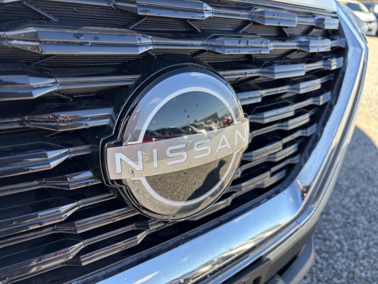 2023 Nissan Rogue SV *No Accidents* Photo