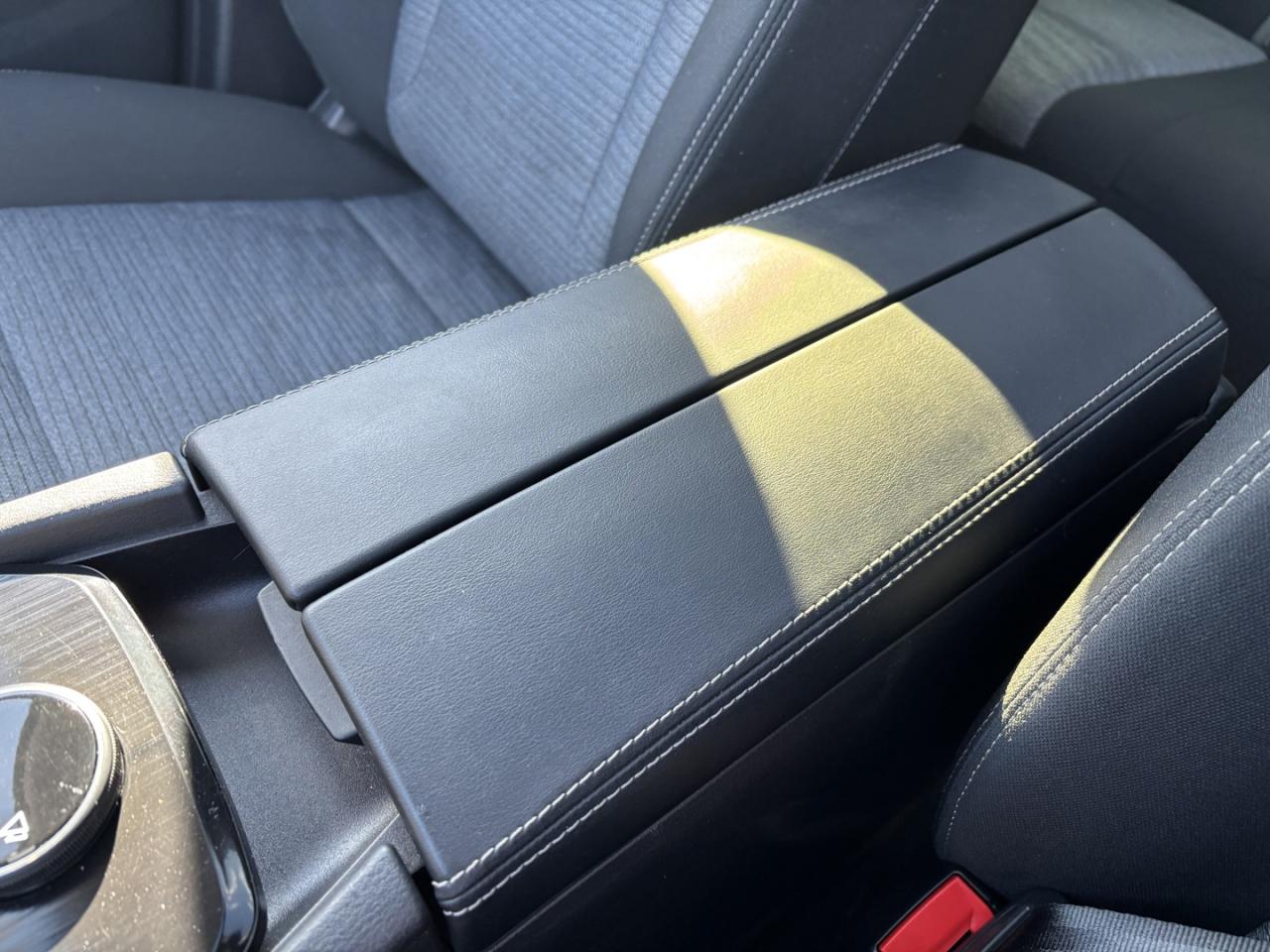 2023 Nissan Rogue SV *No Accidents* Photo