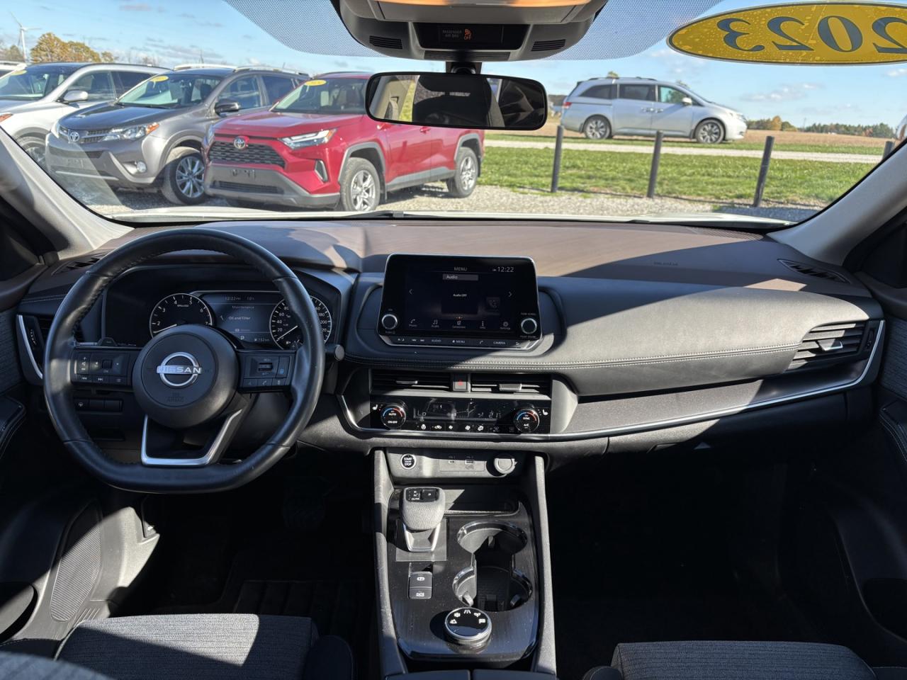 2023 Nissan Rogue SV *No Accidents* Photo