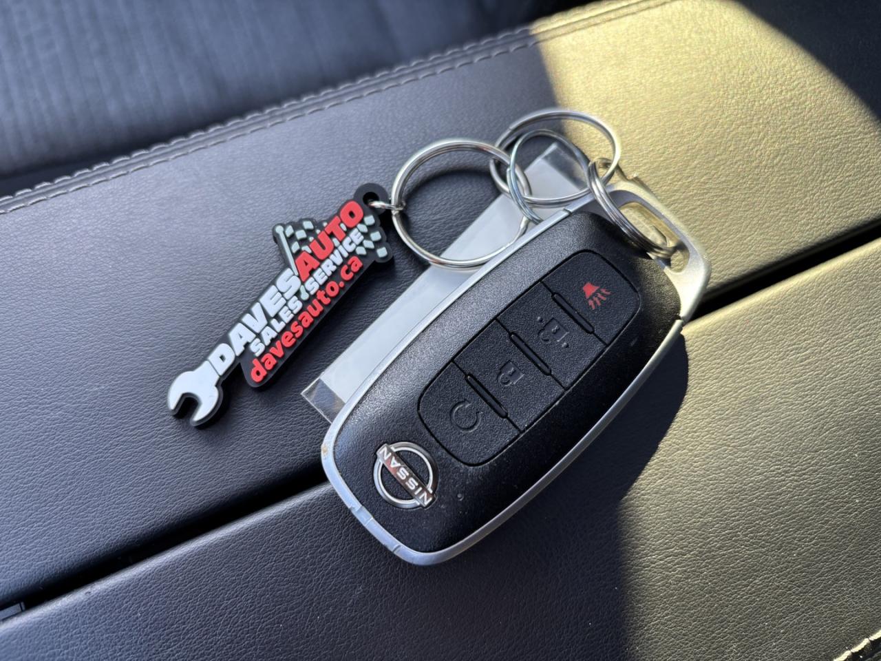 2023 Nissan Rogue SV *No Accidents* Photo