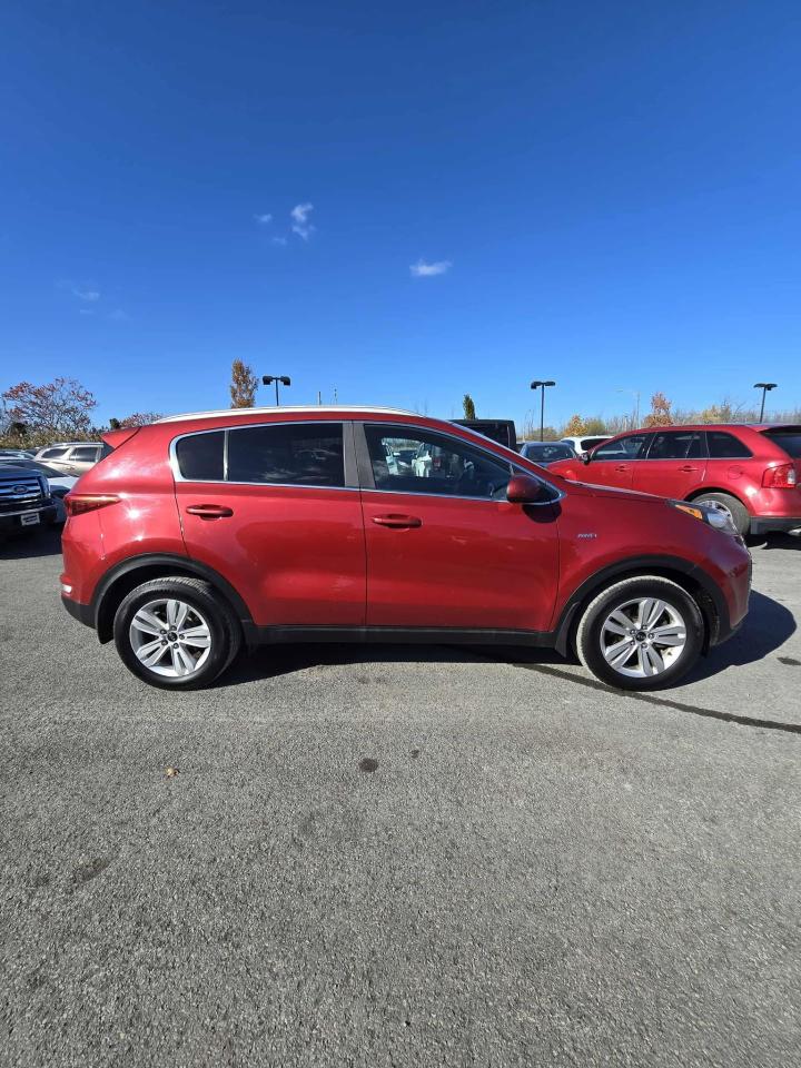 2018 Kia Sportage LX - Photo #3