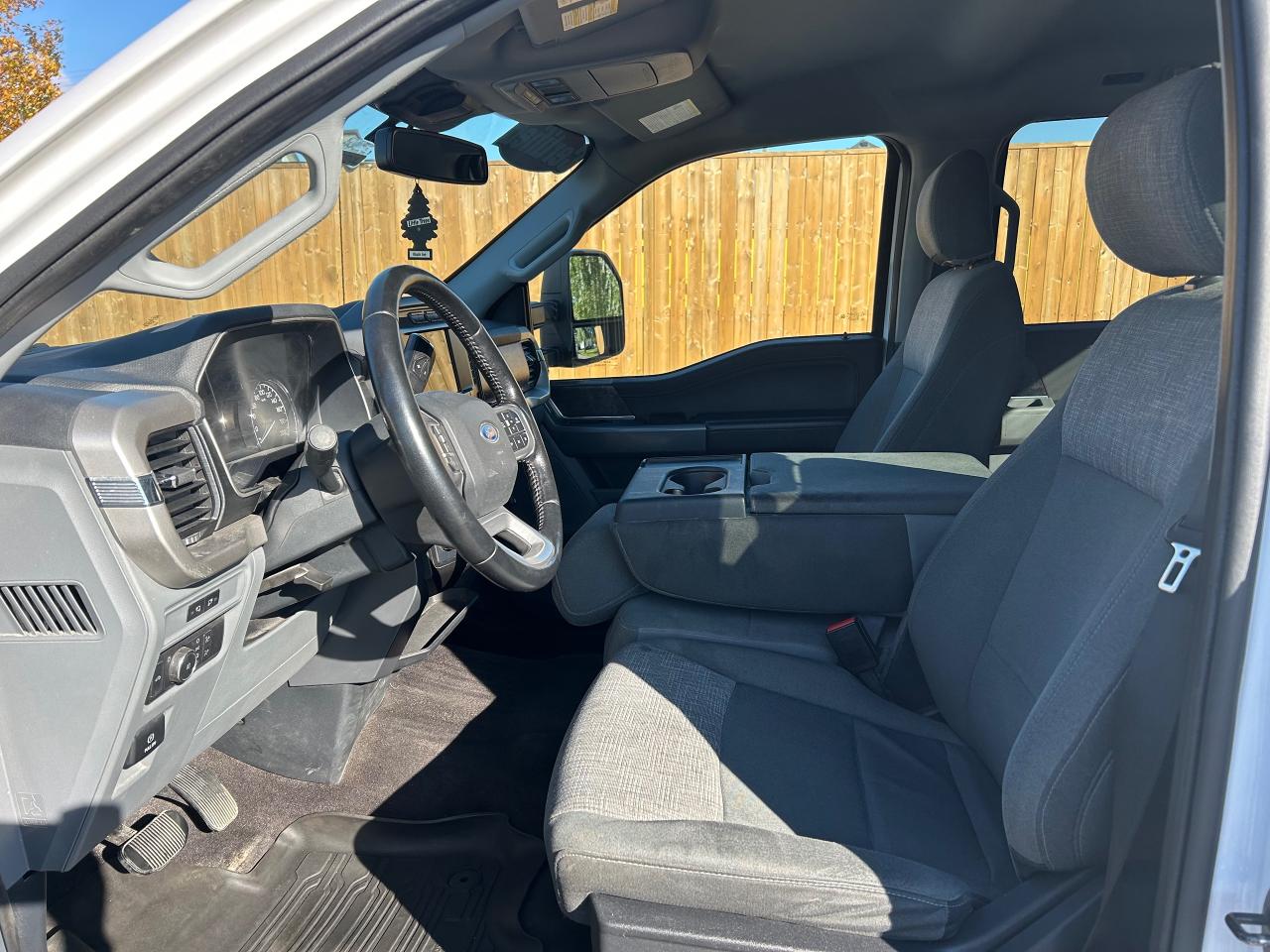 2021 Ford F-150 XLT Photo