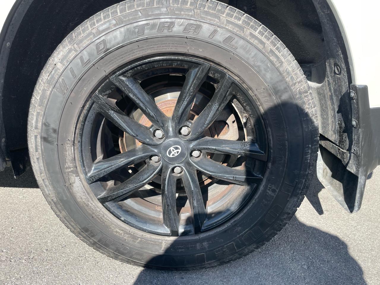 2013 Toyota Highlander LE+ - Photo #15