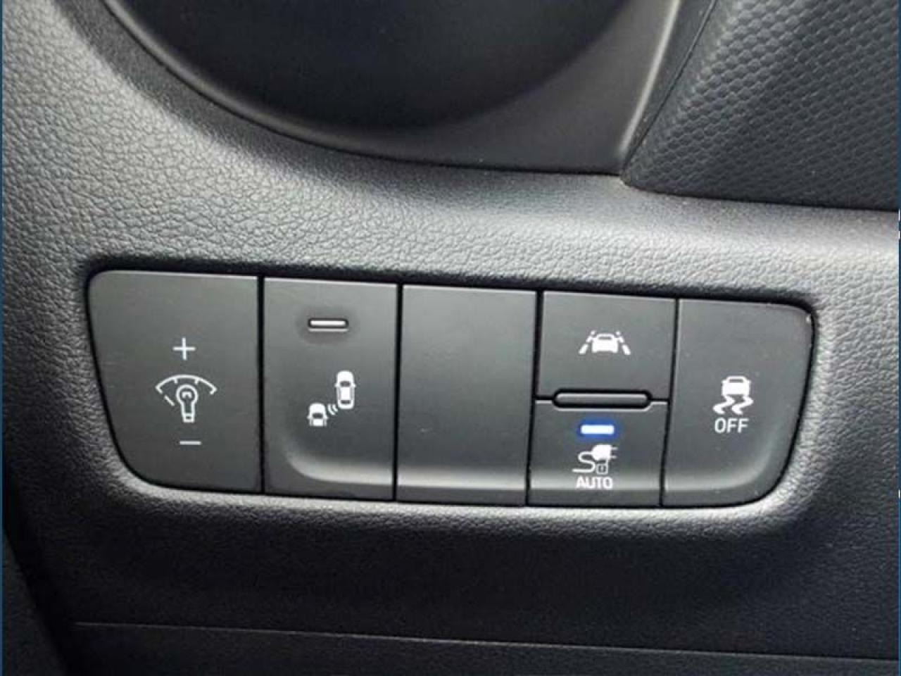 2020 Hyundai KONA electric Preferred w/Two-Tone Roof FWD - Photo #5