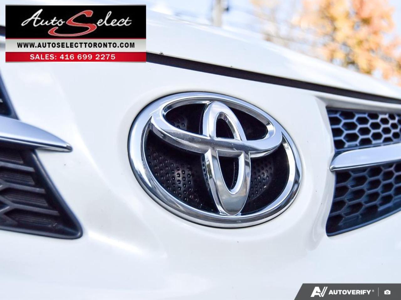 2015 Toyota RAV4 Limited Leather - Sunroof - Backup Camera - Clean Title Photo