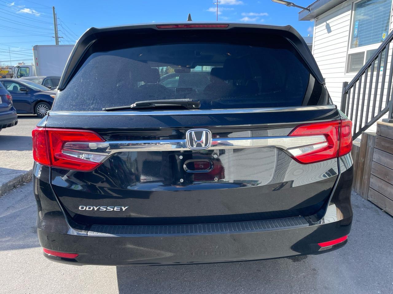 2018 Honda Odyssey EX - Photo #6