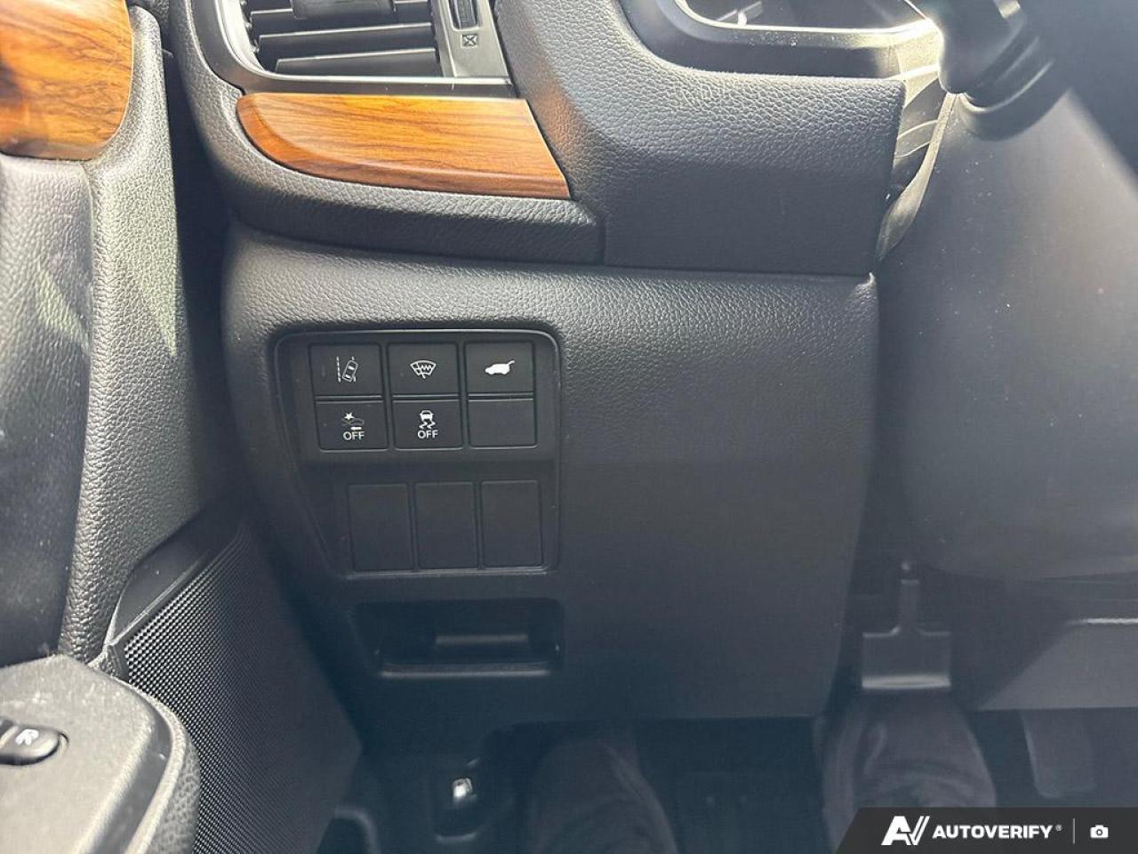 2018 Honda CR-V TOURING / NAV / PANO ROOF / LEATHER / AWD / LOADED - Photo #14