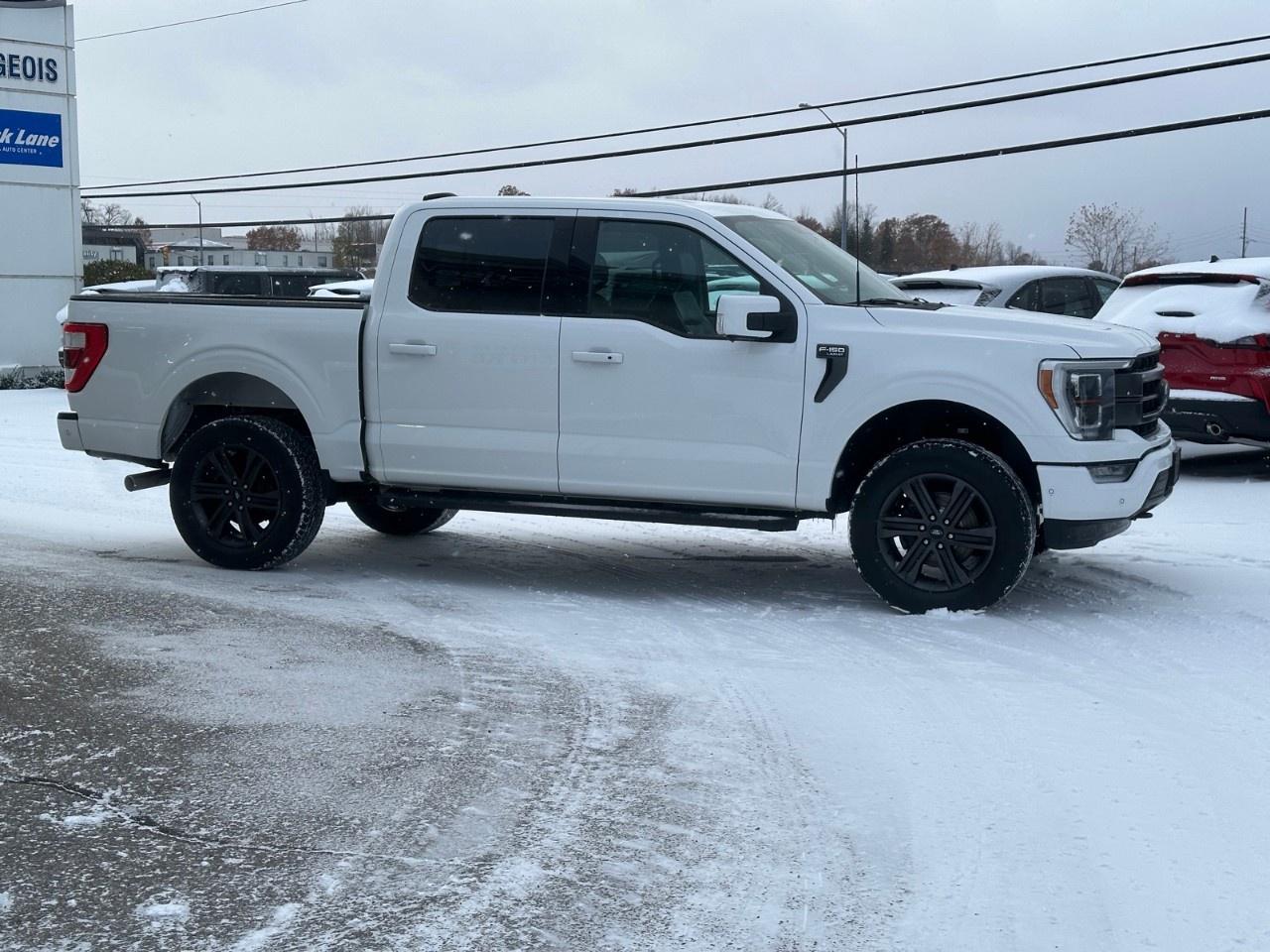 2022 Ford F-150 Lariat 4WD SuperCrew 5.5' Box Photo