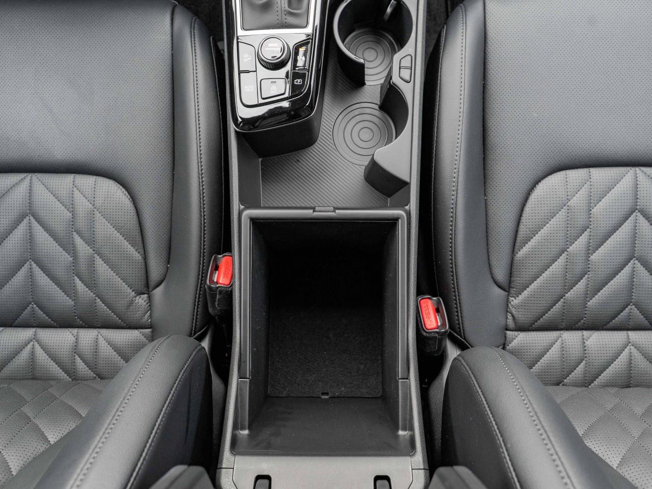 2025 Kia Sportage X-Line Limited AWD w/Black Interior Photo