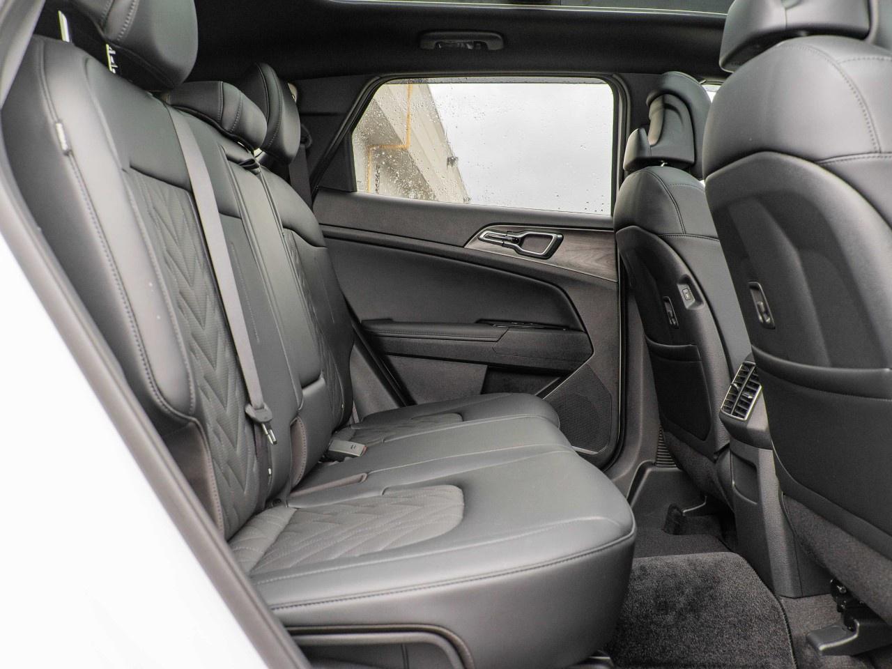 2025 Kia Sportage X-Line Limited AWD w/Black Interior Photo