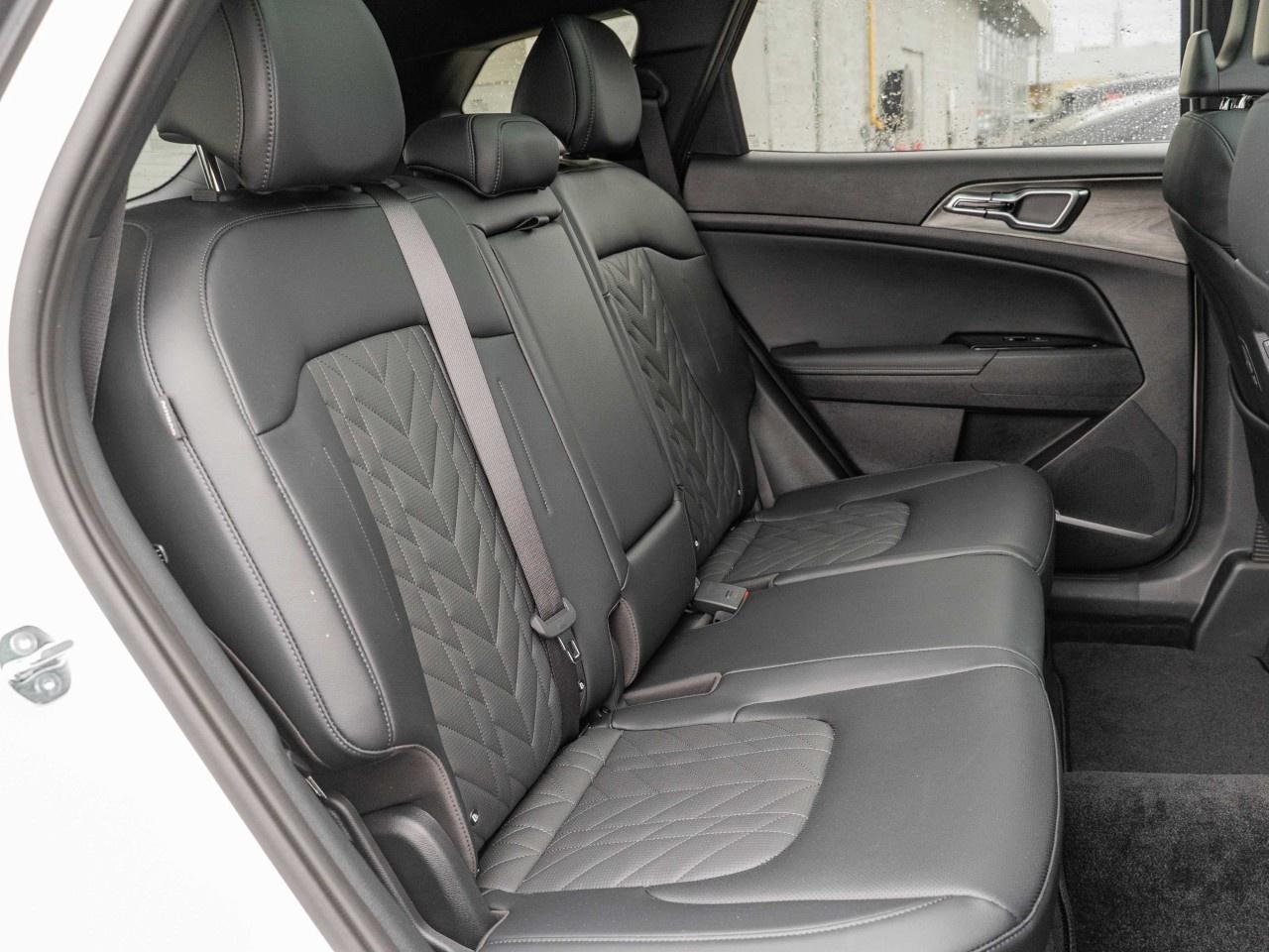 2025 Kia Sportage X-Line Limited AWD w/Black Interior Photo