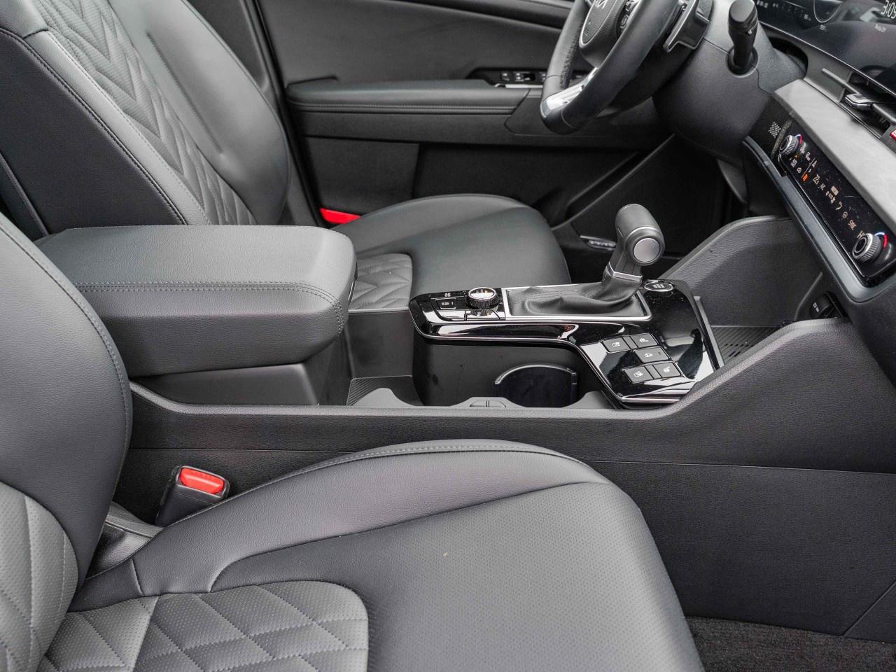 2025 Kia Sportage X-Line Limited AWD w/Black Interior Photo