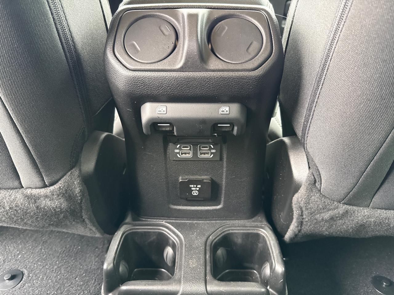 2021 Jeep Wrangler Unlimited Sahara Photo