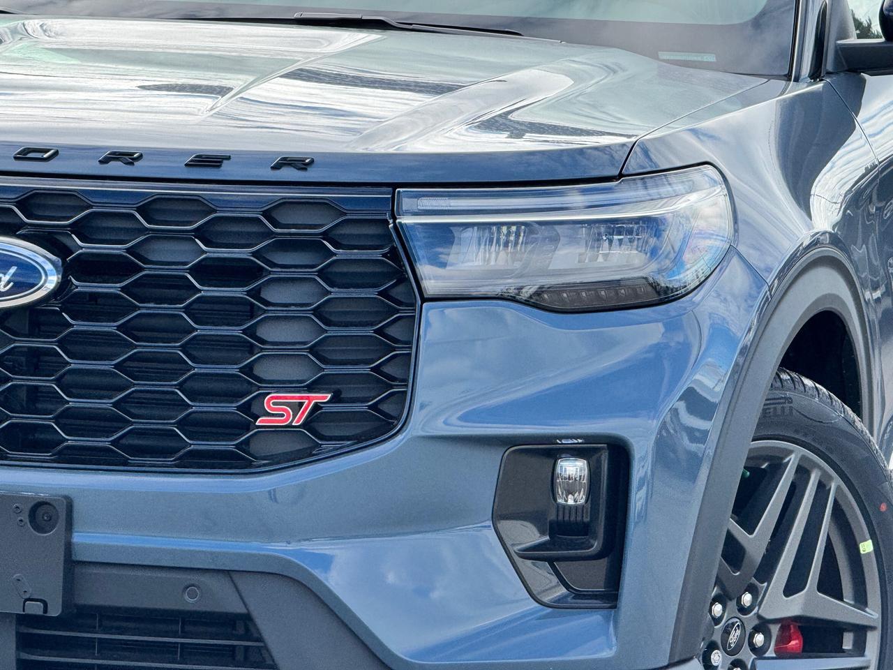 2026 Ford Explorer ST Photo