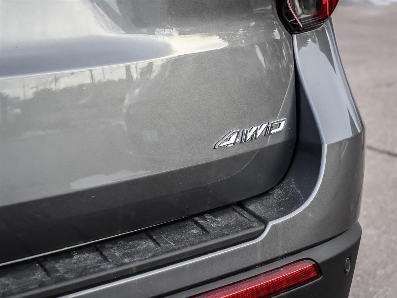 2026 Ford Explorer Active Photo