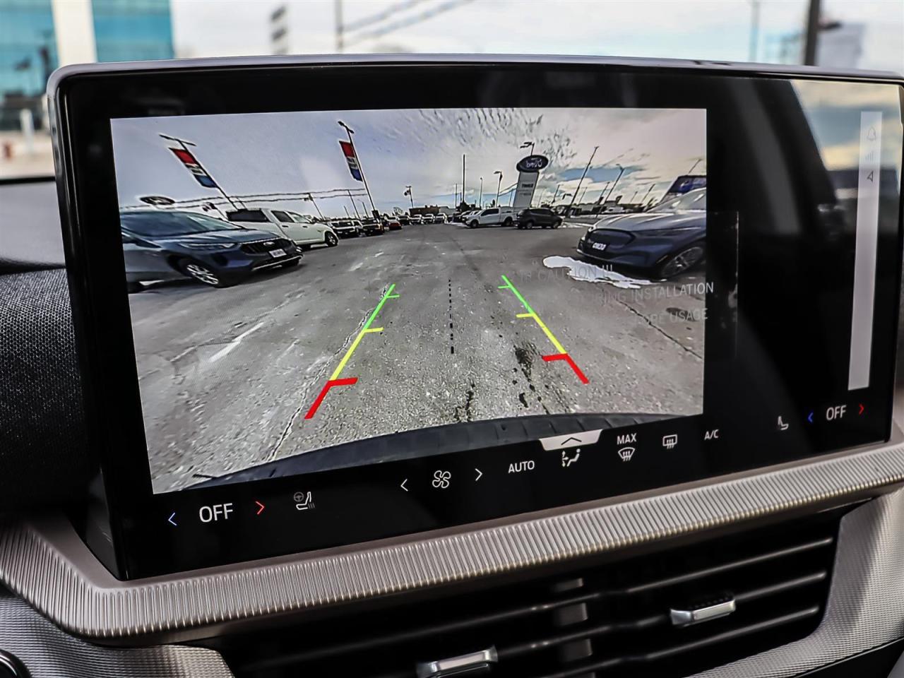 2026 Ford Explorer Active Photo