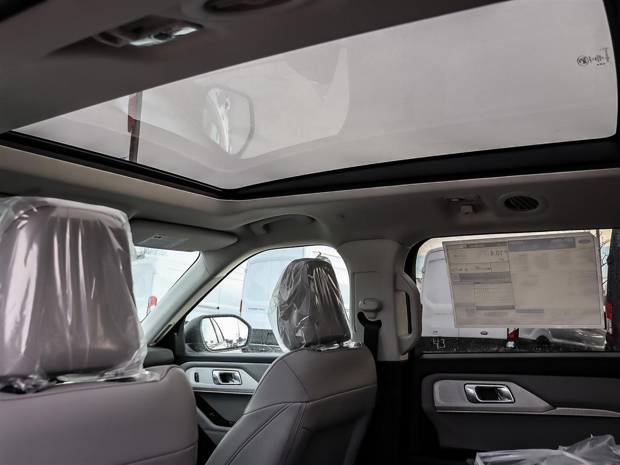 2026 Ford Explorer Active Photo